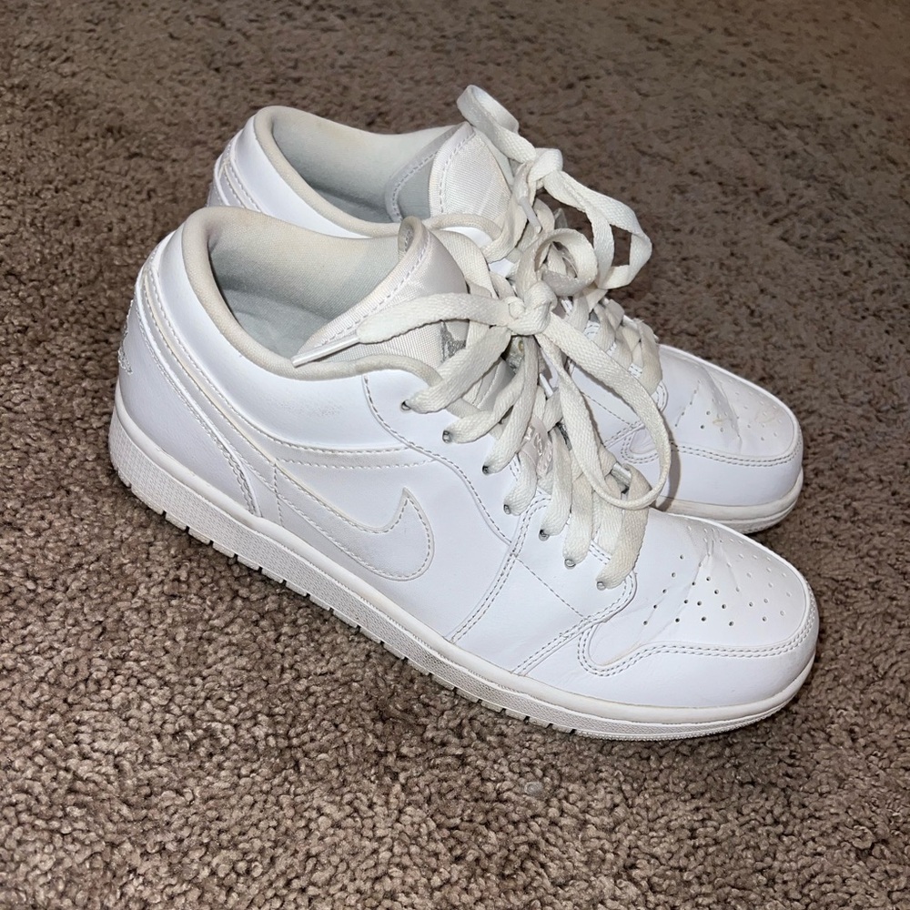 White Air Jordan Low